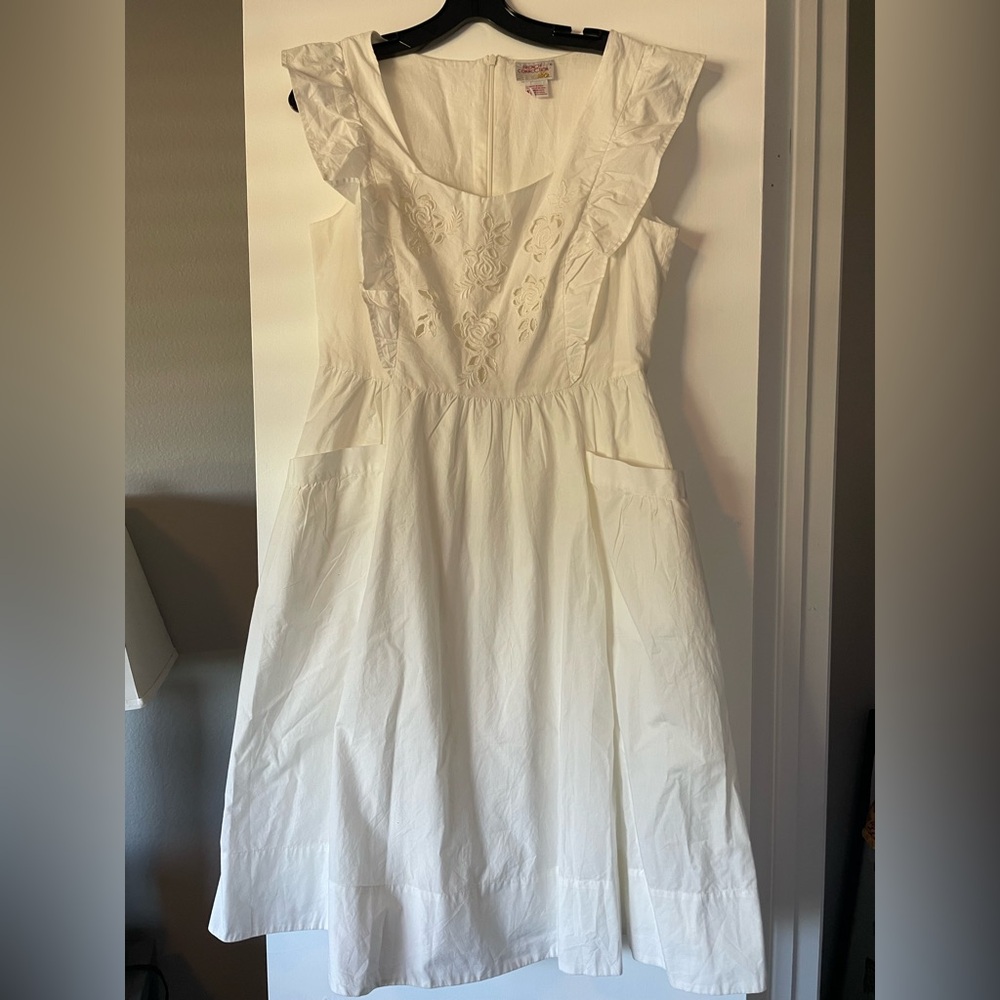 French Connection White Dress with Ruffles Embroidered